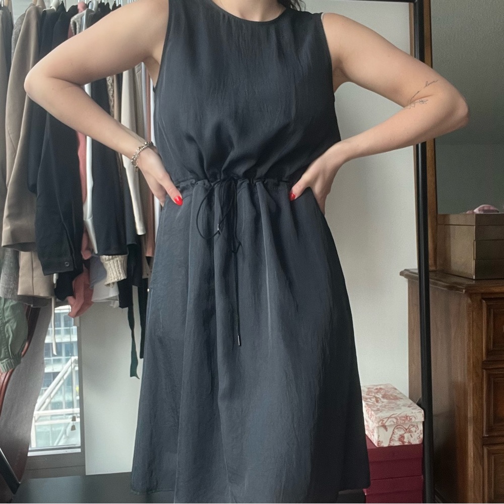 Everlane | black dress - Picture 1 of 6
